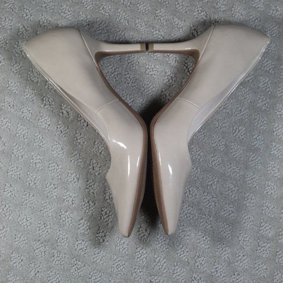 NWOT Alfani Step n Flex Jules Nude Patent Pointed Toe Heels - Picture 3 of 8